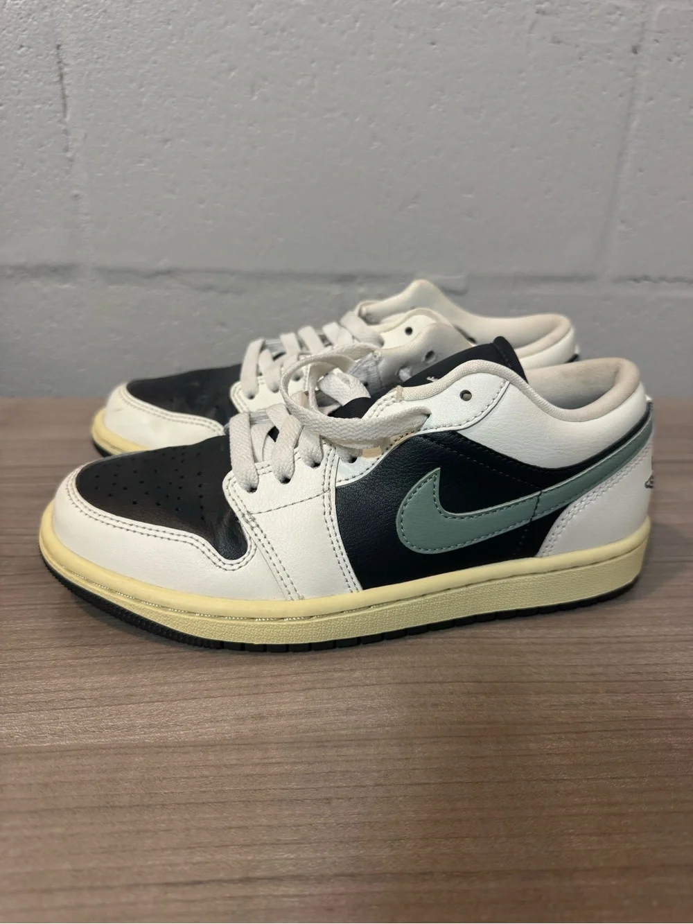 Air Jordan 1 Low